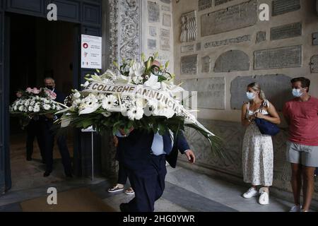 Foto Cecilia Fabiano/ LaPresse 23 Agosto 2021 Roma (Italia) Cronaca : Funerali di Nicoletta Orsomando presso la Basilica di Santa Maria in Trastevere Nella Foto : la cerimonia Foto Cecilia Fabiano/ LaPresse August 23 , 2021 Roma (Italien) News : Nicoletta Orsomando Beerdigung im Pic : die Zeremonie Stockfoto