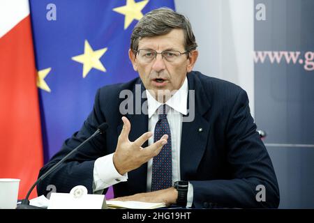 Roberto Monaldo / LaPresse 07-09-2021 Rom (Italien) der Minister für technologische Innovation Vittorio Colao stellt die Strategie Cloud Italia im Bild Vittorio Colao vor Stockfoto