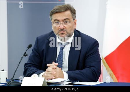 Roberto Monaldo / LaPresse 07-09-2021 Rom (Italien) der Minister für technologische Innovation Vittorio Colao stellt die Strategie Cloud Italia im Bild Roberto Baldoni vor Stockfoto