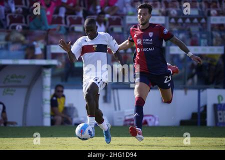 LaPresse/Alessandro Tocco 12. September 2021 Cagliari (Italien) Sport Soccer Cagliari Calcio vs Genua FC League A Tim 2021/2022 "Unipol Domus" Stadion&#xa0; im Bild:YAYAH KALLON 91(Genua FC) Stockfoto