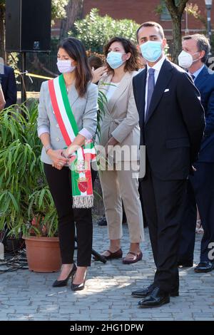 Mauro Scrobogna /LaPresse September 14, 2021&#xa0; Rom, Italien Nachrichten Farnesina - Einweihung der 'Viale dei Giusti della Farnesina' auf dem Foto der Bürgermeister von Rom Virginia Raggi, der Außenminister Luigi Di Maio Stockfoto