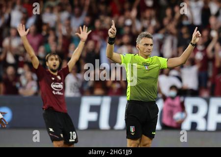 Alessandro Garofalo/LaPresse 22. September 2021 Salerno, Italien Sportfußball Salernitana vs Hellas Verona - Italienische Fußballmeisterschaft Liga A 2021/2022 - Arechi Stadion. Im Bild: Massimiliano Irrati Schiedsrichter Stockfoto