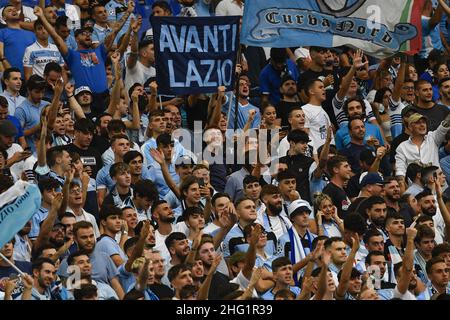 Fabrizio Corragetti / LaPresse 26st. September 2021 Rom, Italien Sportfußball SS Lazio vs AS Roma - Italienische Fußballmeisterschaft League A Tim 2021/2022 - Olympiastadion im Bild: Fans von Lazio Stockfoto