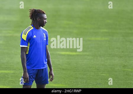 LaPresse - Fabio Ferrari 28. September 2021 Turin, Italien Sportfußball Sitzungstraining des FC Juventus vor dem Spiel Juventus FC gegen Chelsea - UEFA Champions League 2021/2022 - Gruppenphase - Gruppe H - 2/6 - Allianz Stadium. Im Bild:Kean Stockfoto