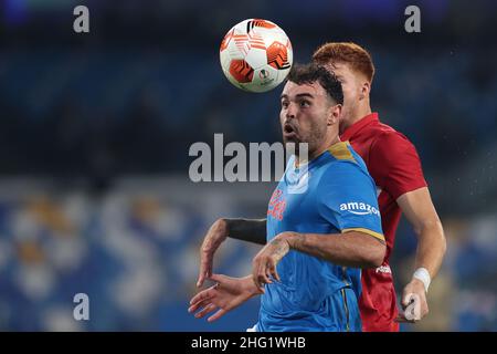 Alessandro Garofalo/LaPresse 30. September 2020 Neapel, Italien Fußballsport Napoli vs Spartak Mosca - Europa League 2021/2022 - Stadion Diego Armando Maradona. Im Bild: Andrea Petagna (SSC Napoli); Stockfoto