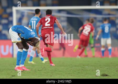 Alessandro Garofalo/LaPresse 30. September 2020 Neapel, Italien Fußballsport Napoli vs Spartak Mosca - Europa League 2021/2022 - Stadion Diego Armando Maradona. Im Bild: Victor Osimhen (SSC Napoli); Dejektion Stockfoto