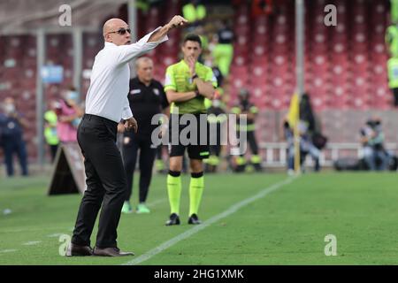 Alessandro Garofalo/LaPresse 02. Oktober 2021 Salerno, Italien Sportfußball Salernitana vs Genua - Italienische Fußballmeisterschaft Liga A 2021/2022 - Arechi Stadion. Im Bild: Davide Ballardini (FC Genua); Stockfoto