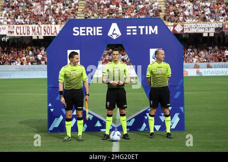 Alessandro Garofalo/LaPresse 02. Oktober 2021 Salerno, Italien Sportfußball Salernitana vs Genua - Italienische Fußballmeisterschaft Liga A 2021/2022 - Arechi Stadion. Im Bild: Schiedsrichter Stockfoto