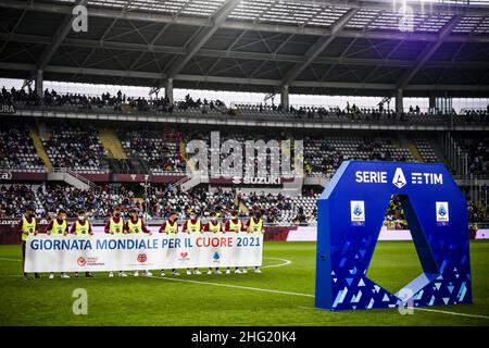 LaPresse - Fabio Ferrari 02. Oktober 2021 Turin, Italien Sportfußball EXKLUSIV TURIN FC Turin FC vs Juventus FC - Italienische Fußballmeisterschaft League A Tim 2021/2022 - "Olimpico Grande Torino" Stadion. Im Bild:Banner Stockfoto