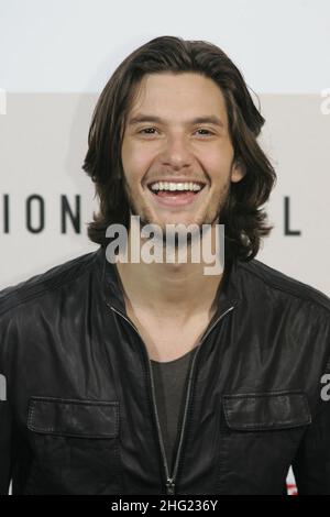 Ben Barnes posiert während einer Fotoaufnahme von Easy Virtue im Rahmen des Rome Film Festival 3rd in Rom, Italien. Stockfoto