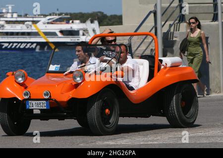 Fußballspieler Christian Vieri bei Ankunft in Formentera, Balearen, Spanien. Stockfoto