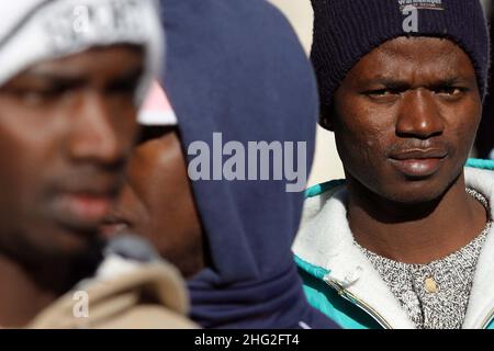 Pressekonferenz der Rosarno-Migranten, organisiert vom römischen Anti-Rassismus-Netzwerk zur Anerkennung der Rechte, der würde, der Regularisierung und der Aufnahme sofort Stockfoto