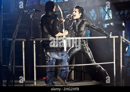 Tokio Hotel treten während der „Welcome to Humanoid City“-Tour, Padova Italien, auf. Stockfoto