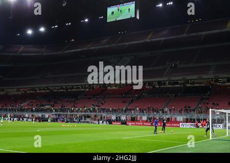 Mailand, Italien. 17th Jan, 2022. v#1during die Serie A 2021/22 Fußballspiel zwischen AC Mailand und Spezia Calcio im Giuseppe Meazza Stadium, Mailand, Italien am 17. Januar 2022 Quelle: Independent Photo Agency/Alamy Live News Stockfoto