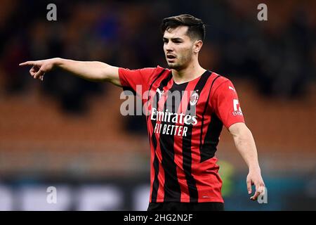 Mailand, Italien. 17. Januar 2022. Brahim Diaz von AC Mailand Gesten während der Serie Ein Fußballspiel zwischen AC Mailand und Spezia Calcio. Kredit: Nicolò Campo/Alamy Live Nachrichten Stockfoto