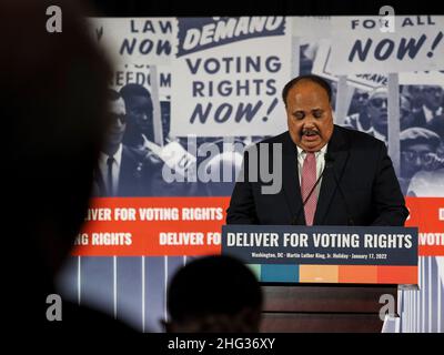 17. Januar 2022, Washington, District of Columbia, USA: Martin Luther King III, Sohn von Dr. Martin Luther King, Jr, forderte den Senat auf, Gesetze zu erlassen und den Freedom to Vote: John R. Lewis Act zu verabschieden. Er sagte: „DonÃt Sagen Sie uns, was Sie glauben Ã‘ zeigen Sie uns mit Ihren Stimmen und das wird beobachten, was passiert“ und ob unsere gewählten Führer die Integrität hatten, das Richtige zu tun. (Bild: © Sue Dorfman/ZUMA Press Wire) Stockfoto