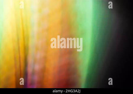 Regenbogen mehrfarbigen abstrakten Hintergrund. Leichte Verwischung des Lichts von Lampen. Stockfoto