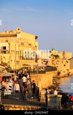 Waterfront, Ortigia, Syrakus, Sizilien Stockfoto