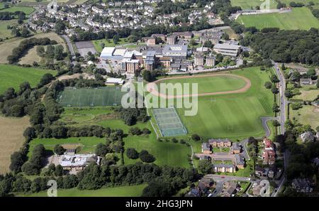 Luftaufnahme der Leeds Trinity University, West Yorkshire, Großbritannien Stockfoto