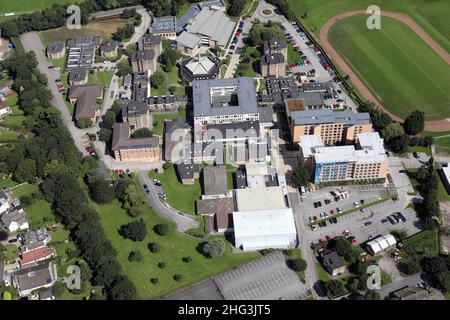 Luftaufnahme der Leeds Trinity University, West Yorkshire, Großbritannien Stockfoto