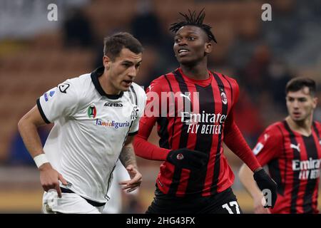 San Siro Stadion, Mailand, Italien, 17. Januar 2022, Rafael Leao (AC Mailand) während des AC Mailand gegen Spezia Calcio - italienischer Fußball Serie A Spiel Stockfoto