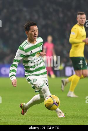 Glasgow, Schottland, 17th. Januar 2022. Yosuke Ideguchi von Celtic während des Spiels der Scottish Premier League im Celtic Park, Glasgow. Bildnachweis sollte lauten: Neil Hanna / Sportimage Stockfoto