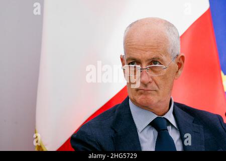 Italien, Rom, 7. September 2021: Franco Gabrielli, Staatssekretär für Sicherheit, nimmt an der Pressekonferenz zur Präsentation der „Cloud Italy Strat Stockfoto