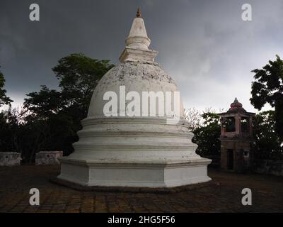 Reisen Asien, Tempel Südostasien #SriLanka #Asien #die Welt #SüdöstAsien #Fernweh #Reiselust #Hinterland #authentisch #fernweh #Slowtravel loveasia Stockfoto