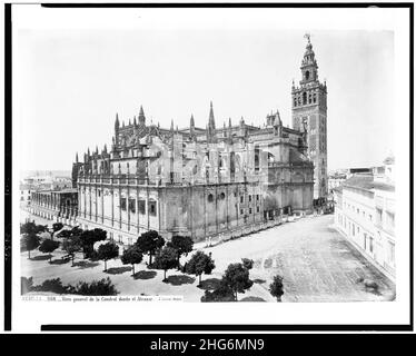 Sevilla. Vista General de la Catedral desde el Alcazar - J. Laurent. Madrid. Stockfoto