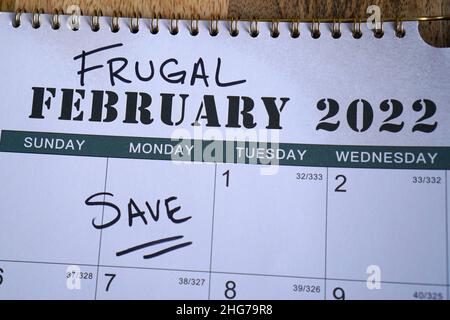 Der sparsame Februar steht im Kalender. Die Idee hinter Frugal February ist, zu versuchen, so viele Geld sparen Ideen wie möglich in diesem Monat zu übernehmen. Stockfoto