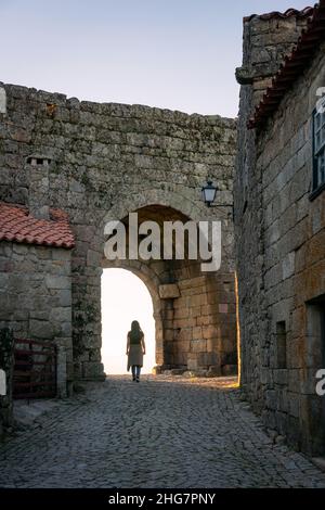 Sortelha historischen Dorf Burg Tor Eingang, in Portugal Stockfoto