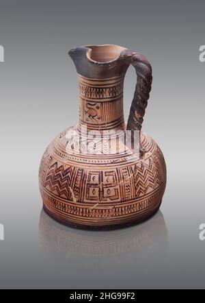 Geometrische Altgriechische Keramik Trefoil Oinochoe, 750 - 730 v. Chr. Prähistorischer Friedhof Grab G II Mykene. Archäologische Stätte Museum Mycenae. Spät Geo Stockfoto