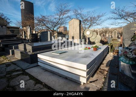 Das Grab von Julio Cortázar auf dem Friedhof Montparnasse, Paris Stockfoto