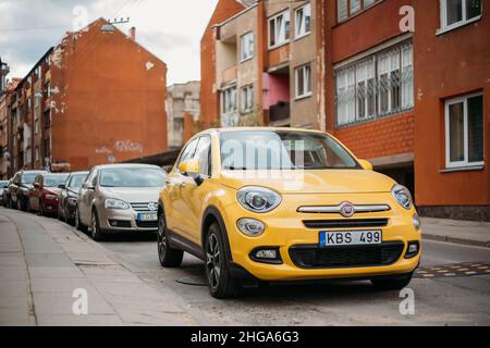 Fiat 500X oder Typ 334 ist ein von Fiat Chrysler Automobiles hergestelltes Crossover-Sport-Nutzfahrzeug mit Heckklappe Stockfoto