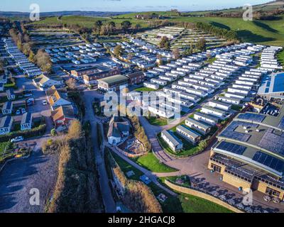 Holiday Park voller statischer Wohnwagen in Ladram Bay Stockfoto