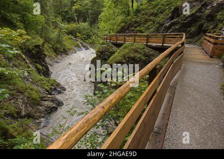 Fußweg in der Liechtensteinklamm in der Provinz Salzburg,Österreich,Europa Stockfoto