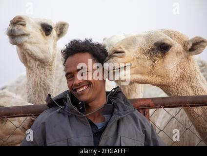 Sudanesischer Mann beim King Abdul Aziz Camel Festival, Provinz Riad, Rimah, Saudi-Arabien Stockfoto