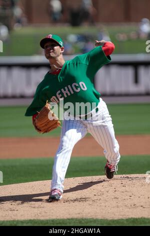 Hector Daniel Rodrigez Pitcher derrotado de Mexico, durante el juego de Mexico vs Dodgers de LA previo al Clasico Mundial de beisbol 2013 , Camelback Ranch en Glendale Arizona.06 marzo 2013 previo al 2013 World Baseballclassic. (Foto von Luis Gutierrez) Stockfoto