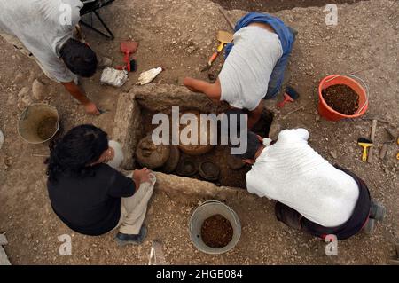 Pontecagnano (Salerno), Italien 07/07/2005: Archäologische Stätte. ©Andrea Sabbadini Stockfoto