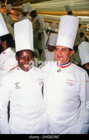 Archiv 80ies: Französischer Küchenchef Paul Bocuse bei der Bocuse d'Or Ceremony, Lyon, Frankreich, 1989 Stockfoto