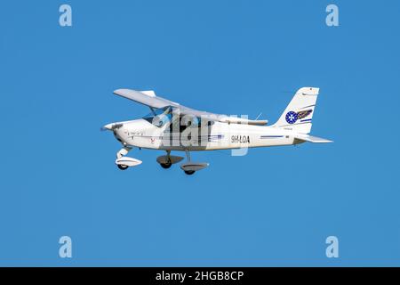 European Flight Academy Tecnam P-92JS Echo (NEUE REG: 9H-LQA) Landebahn 31. Stockfoto