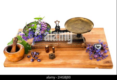 Roberval Balance vor weißem Hintergrund Stockfoto