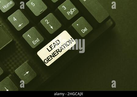 Generierung von Textableitungen in der Handschrift. Geschriebenes Wort über die Kultivierung des potenziellen Kunden im Zusammenhang mit dem Business Typing Program Code Script, Abstract Stockfoto