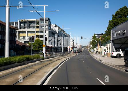 Farbaufnahme der Stadtentwicklung, einschließlich CBD und South East Light Rail, Anzac PDE, Kensington, Sydney, New South Wales, Australien, 2021. Stockfoto