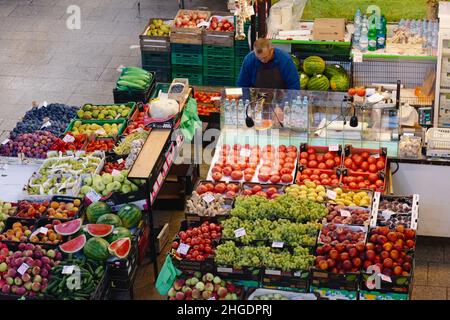 In Hala Targowa (Markthalle), erbaut 1908, Wrocław, Niederschlesien, Polen, August 2021 Stockfoto