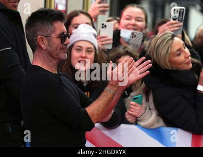 Richter Simon Cowell kommt zu den britischen Got Talent-Vorspielen im Londoner Palladium, Soho, in London. Bilddatum: Donnerstag, 20. Januar 2022. Stockfoto