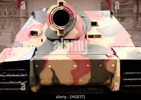 Ansicht des deutschen sturmgewehrs sturmtiger auf Tiger I Chassis gebaut Stockfoto