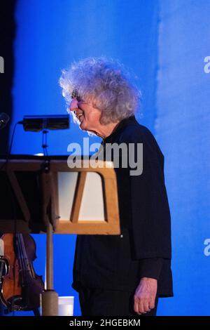 Der italienische Sänger und Violonist Angelo Branduardi beim Konzert „il cammino dell’anima Tour“ im Teatro Colosseo am 19. Januar 2021 in Turin, Italien. Stockfoto