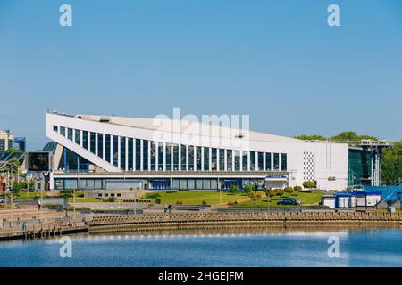 Der Scenic View of Minsk Sports Palace ist eine Indoor-Sportarena in der Pobediteley Avenue, Bezirk Nemiga. Weißrussland Stockfoto