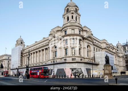 Die OWO Residences befinden sich in den ehemaligen Kriegsbüros der britischen Regierung, die 2022 in Whitehall, London, Großbritannien, eröffnet werden sollen. Stockfoto